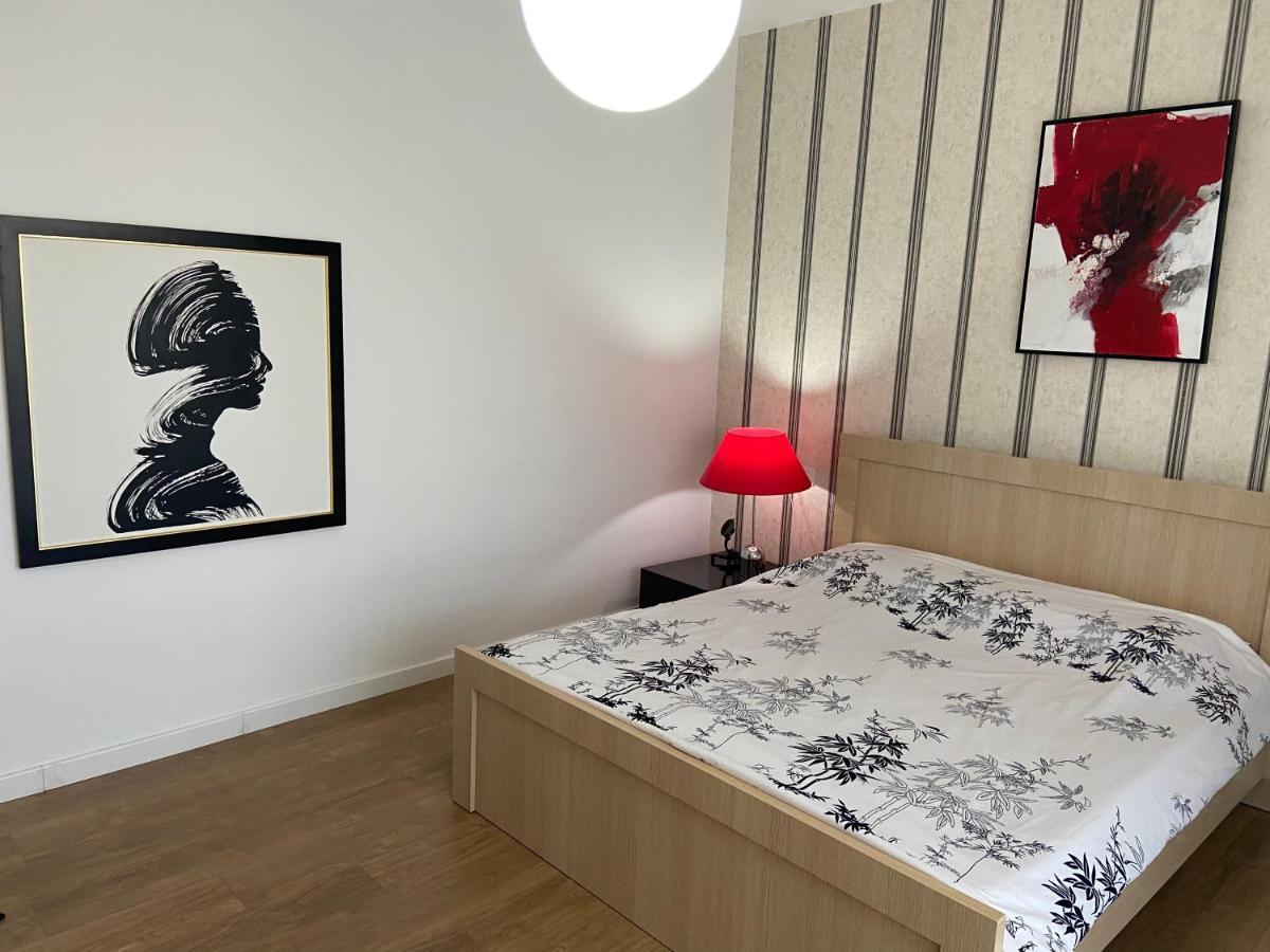 Mb Luxury Apartments Тирана Экстерьер фото