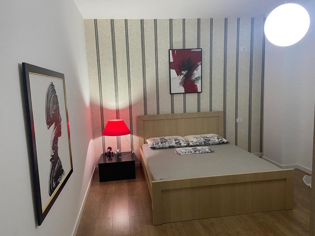 Mb Luxury Apartments Тирана Экстерьер фото